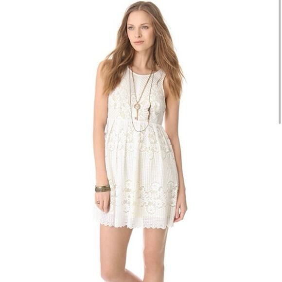 Free people Dresses & Skirts - Free People White Dress Yellow Lining Rocco Lace Dress